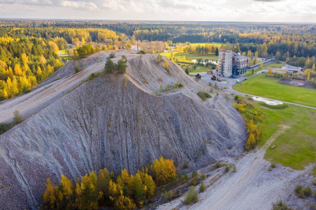Kivimid ja kivistised kaevandatud aladel